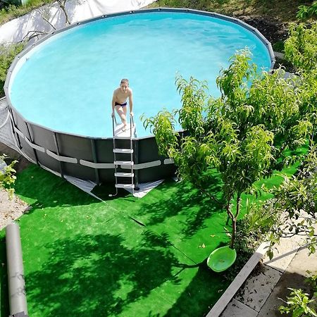 גגרה Orhidea Guest House מראה חיצוני תמונה